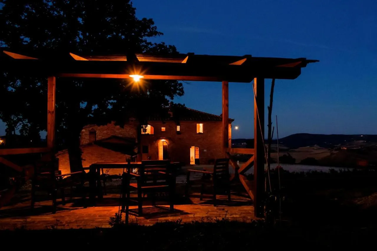 Agriturismo Mocine Asciano Alojamento de Turismo Rural